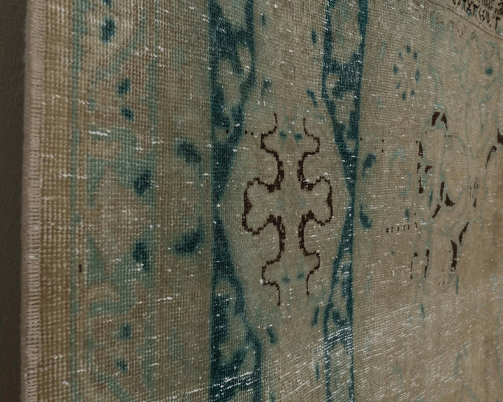 Beige Turkish Oushak Rug 9'2" x 12'8" Hand-Knotted pattern
