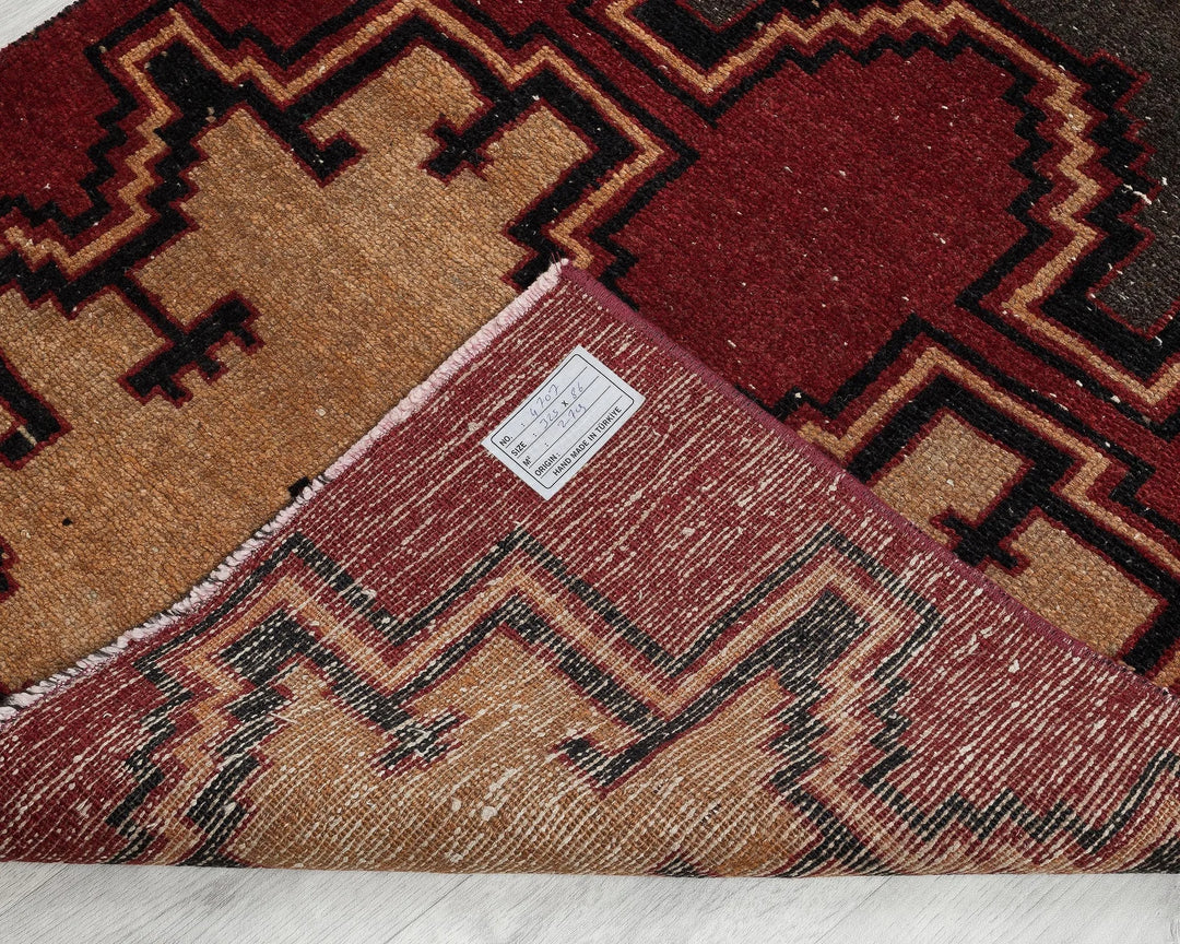 Multicolor Turkish Oushak Rug 10' 8" x 2' 10" Hand-Knotted | No. VR20554