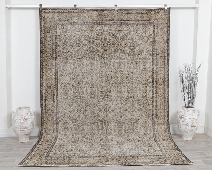 Beige Turkish Oushak Rug 6'11" x 9'8" Hand-Knotted | No. VR20701
