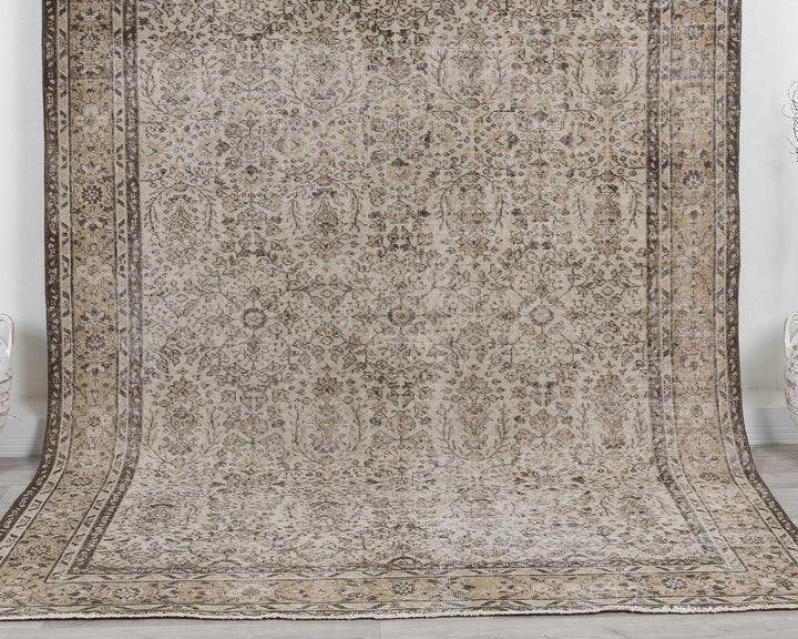 Beige Turkish Oushak Rug 6'11" x 9'8" Hand-Knotted | No. VR20701