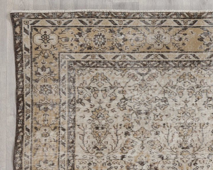 Beige Turkish Oushak Rug 6'11" x 9'8" Hand-Knotted | No. VR20701