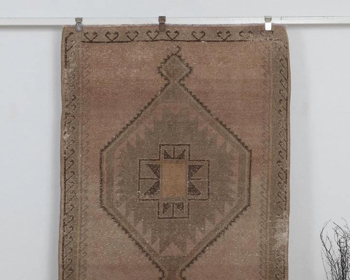 Beige Runner Rug 4' x 12' | No. VR20716