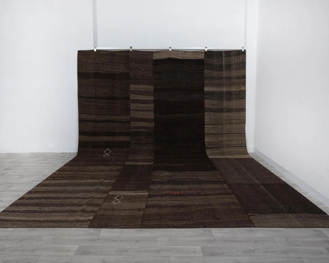 Brown Kilim Rug 11' x 15' | No. VR20819