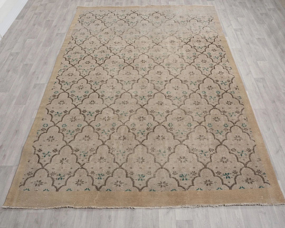 Vintage Turkish Rug 7' 1" x 9' 11" | No. VR20966