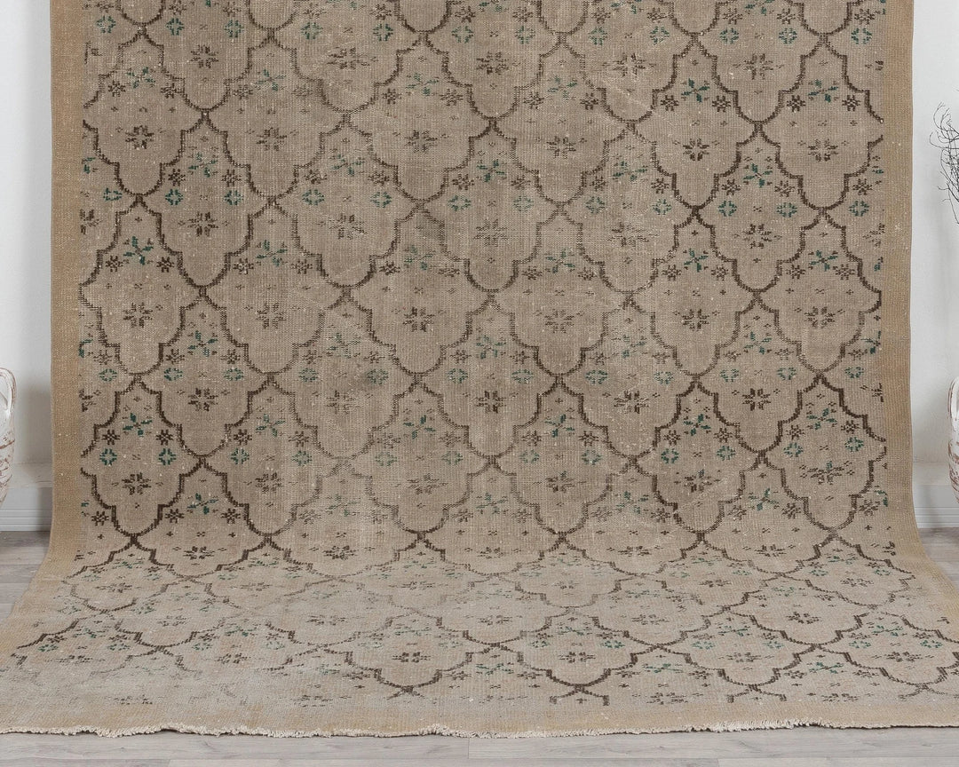 Vintage Turkish Rug 7' 1" x 9' 11" | No. VR20966