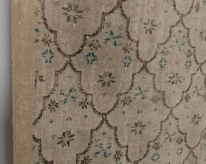 Vintage Turkish Rug 7' 1" x 9' 11" | No. VR20966
