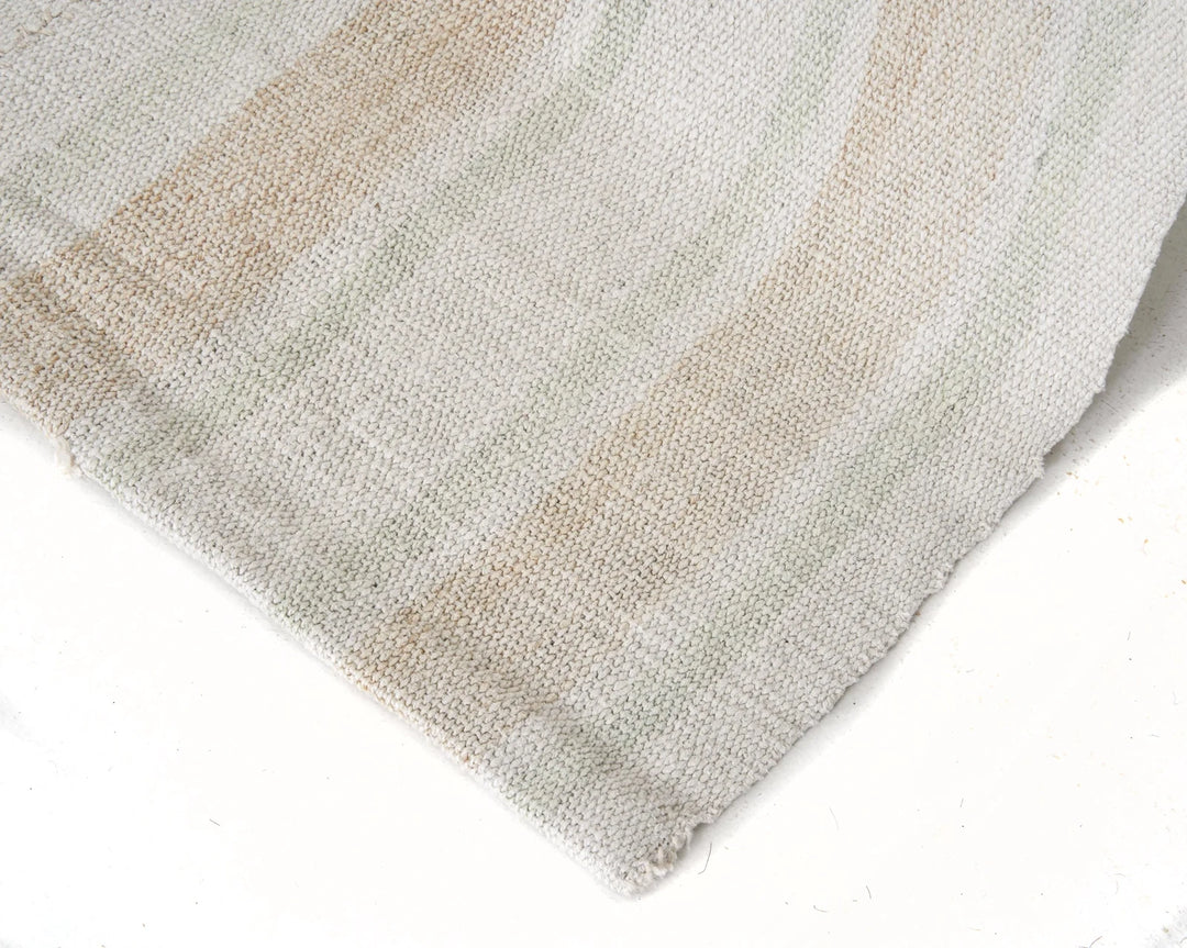 White Turkish Kilim Rug 5' 7" x 7' 1" Flat-Weave | No. VR20975