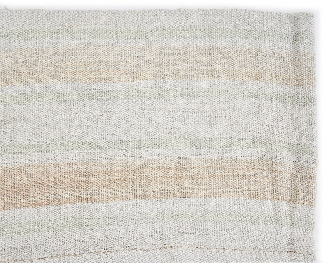 White Turkish Kilim Rug 5' 7" x 7' 1" Flat-Weave | No. VR20975