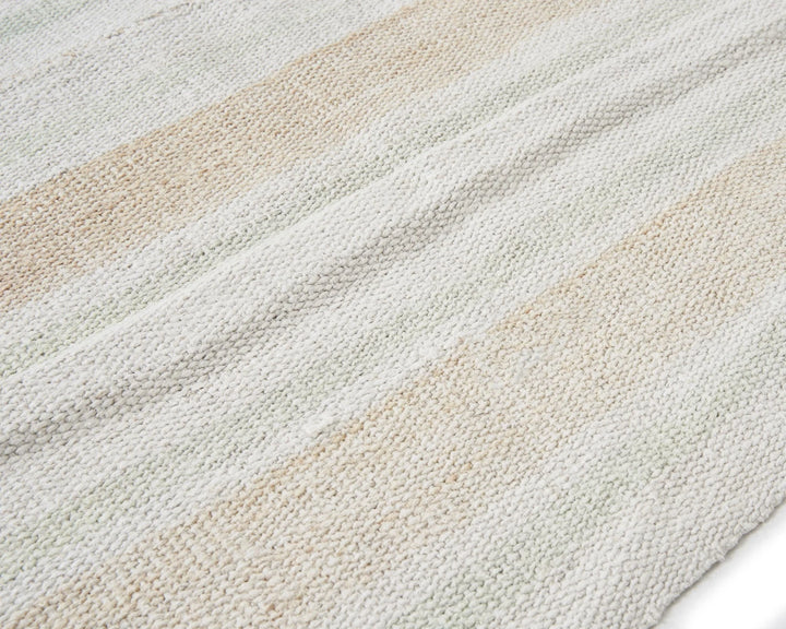 White Turkish Kilim Rug 5' 7" x 7' 1" Flat-Weave | No. VR20975