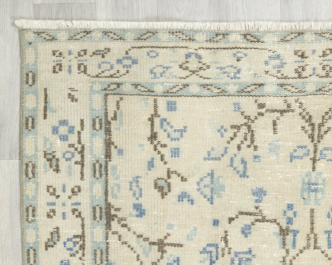 Beige Turkish Oushak Rug 3' 11" x 7' 3" Hand-Knotted | No. VR21117