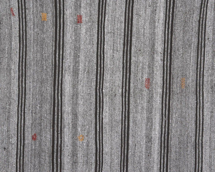 Gray Kilim Rug 5' 7" x 8' 6" | No. VR21279