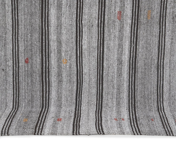 Gray Kilim Rug 5' 7" x 8' 6" | No. VR21279