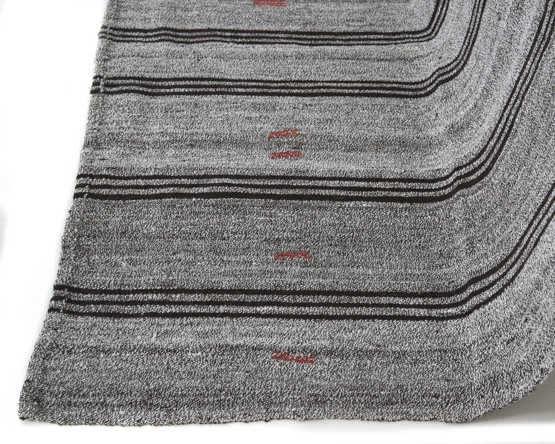 Gray Kilim Rug 5' 7" x 8' 6" | No. VR21279