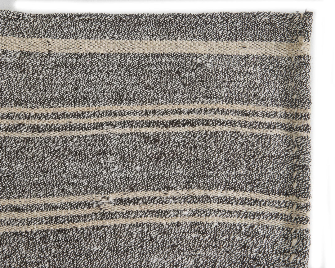 Gray Kilim Rug 6' 4" x 7' 11" | No. VR21320