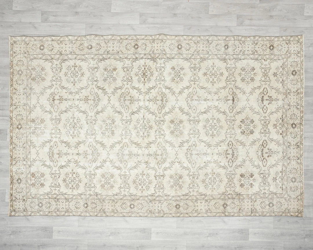 Beige Turkish Oushak Rug 6'2" x 9'10" Hand-Knotted | No. VR21344