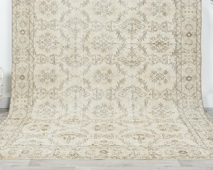 Beige Turkish Oushak Rug 6'2" x 9'10" Hand-Knotted | No. VR21344