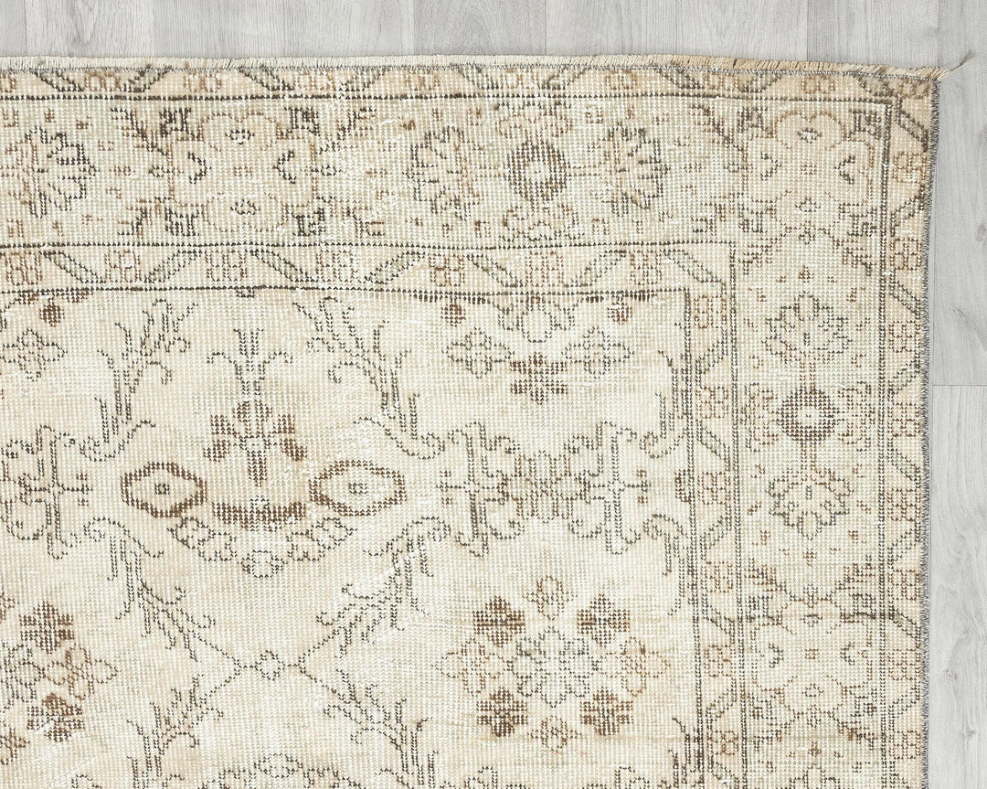 Beige Turkish Oushak Rug 6'2" x 9'10" Hand-Knotted | No. VR21344