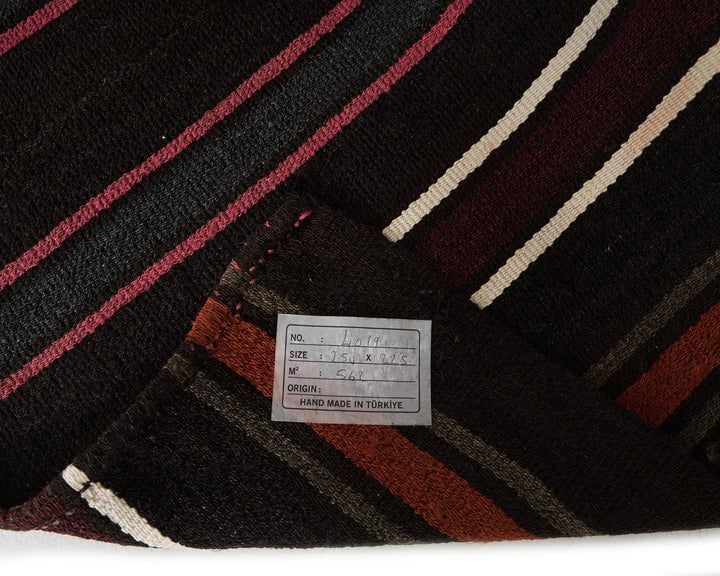 Kilim Rug 7' 5" x 8' 2" | No. VR21429