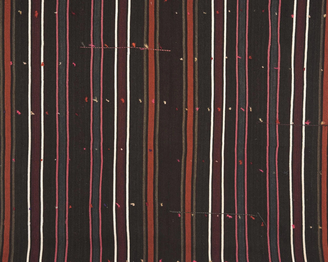 Kilim Rug 7' 5" x 8' 2" | No. VR21429
