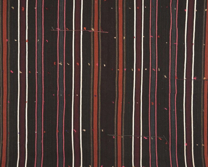 Kilim Rug 7' 5" x 8' 2" | No. VR21429