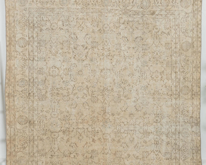 Beige Turkish Oushak Rug 6' 8" x 9' 11" Hand-Knotted | No. VR21598