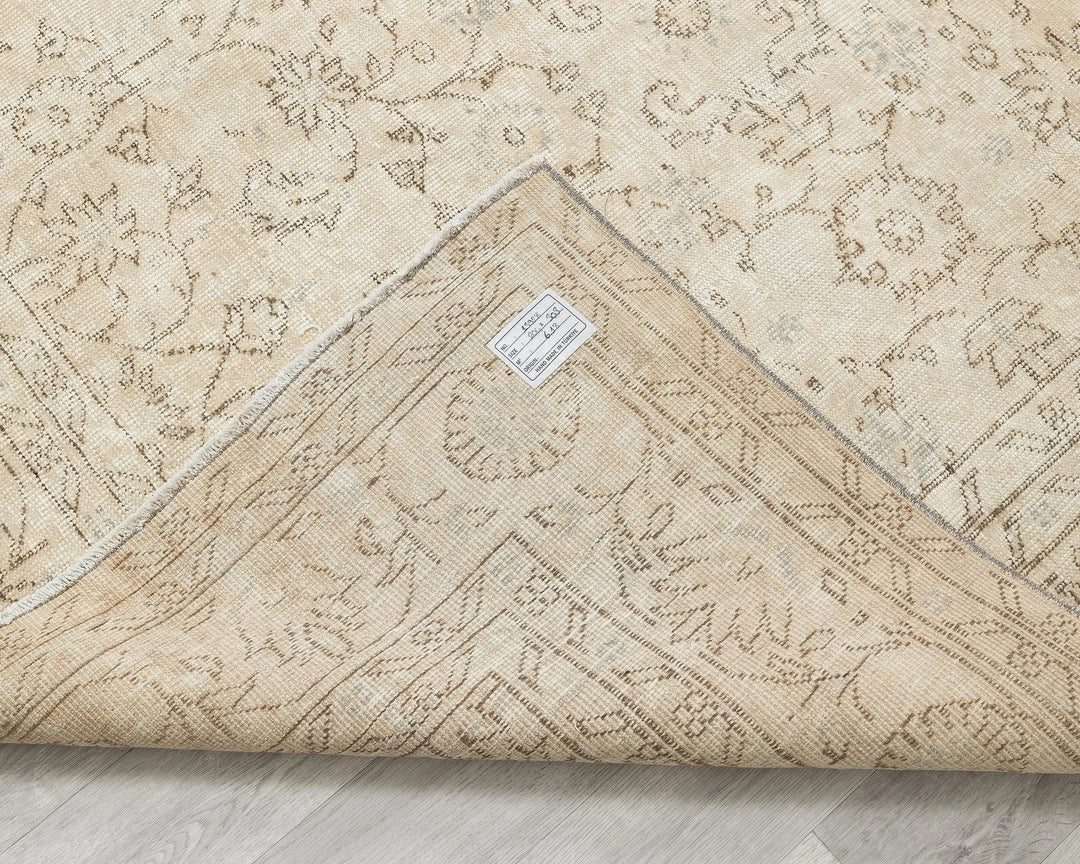 Beige Turkish Oushak Rug 6' 8" x 9' 11" Hand-Knotted | No. VR21598