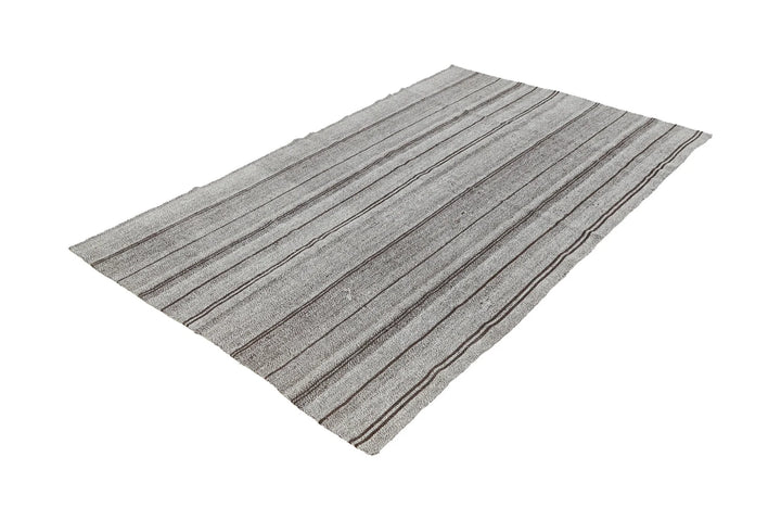 Gray Kilim Rug 4' 11" x 7' 9" | No. VR21669