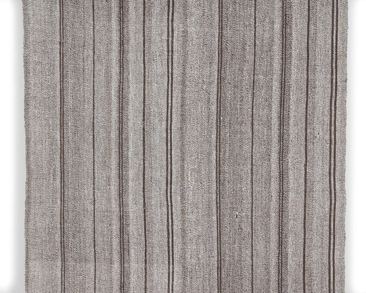 Gray Kilim Rug 4' 11" x 7' 9" | No. VR21669