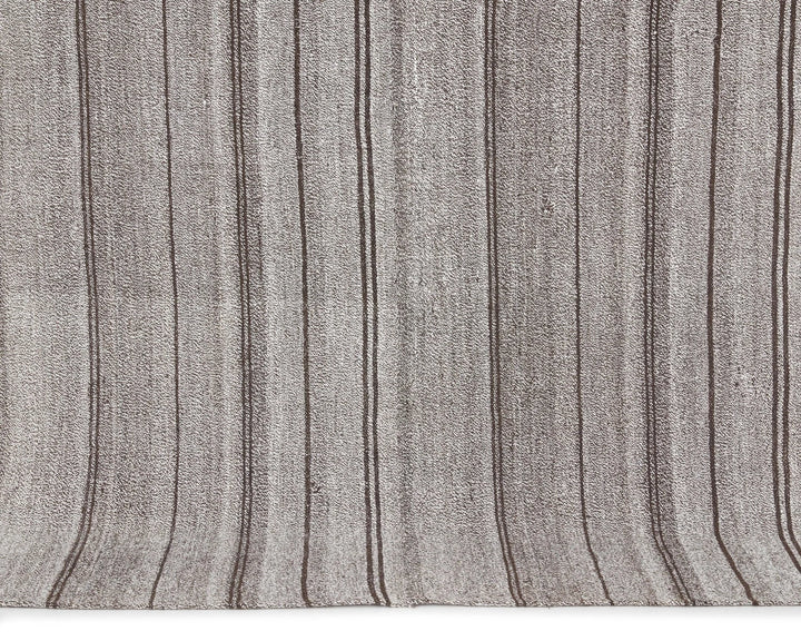 Gray Kilim Rug 4' 11" x 7' 9" | No. VR21669