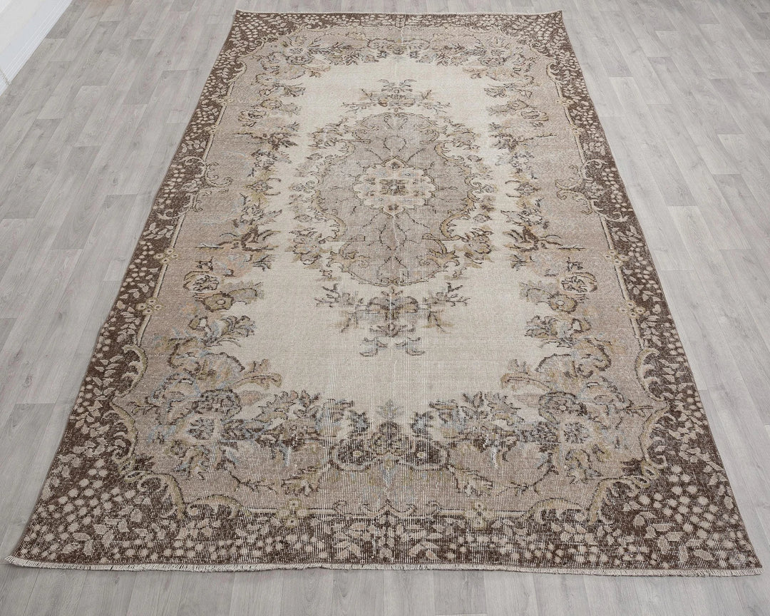 Beige Turkish Oushak Rug 6'3" x 10'2" Hand-Knotted | No. VR21693