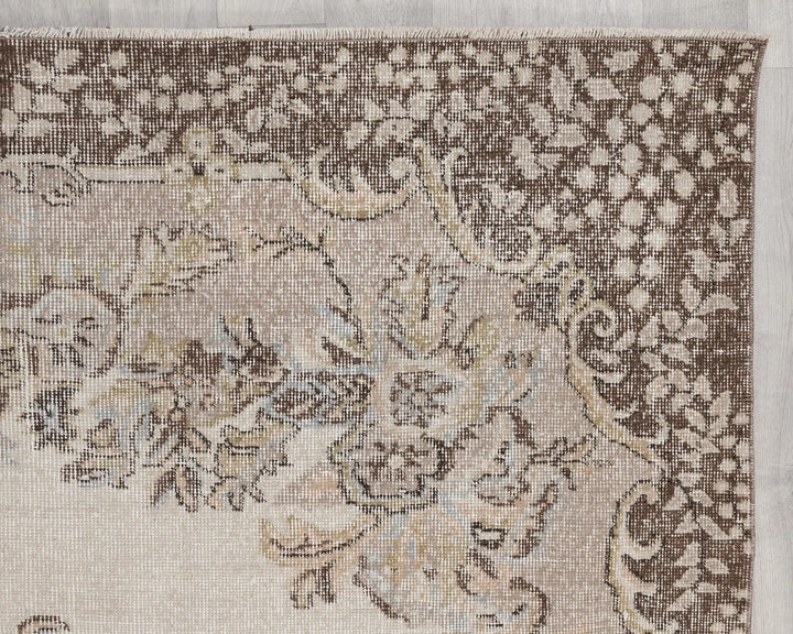 Beige Turkish Oushak Rug 6'3" x 10'2" Hand-Knotted | No. VR21693