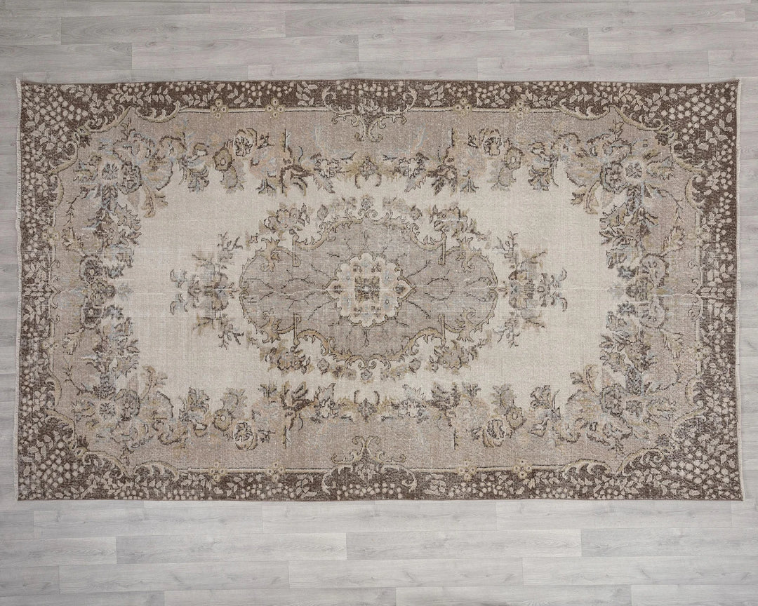 Beige Turkish Oushak Rug 6'3" x 10'2" Hand-Knotted | No. VR21693