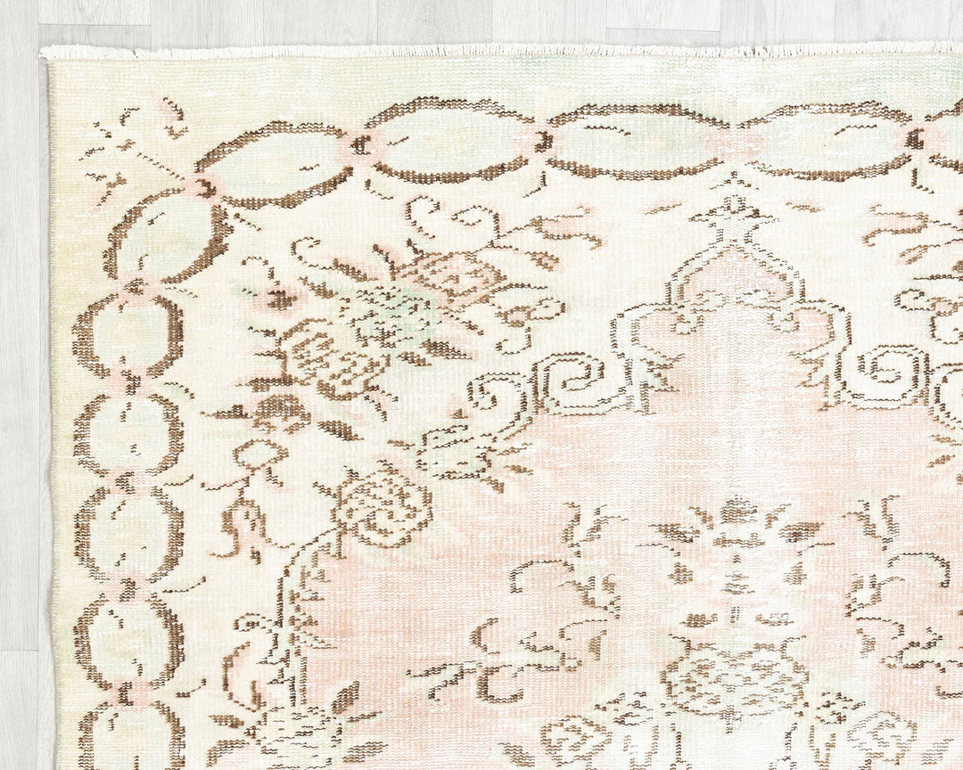 Multicolor Turkish Oushak Rug 8' x 5' 1" Hand-Knotted | No. VR21907