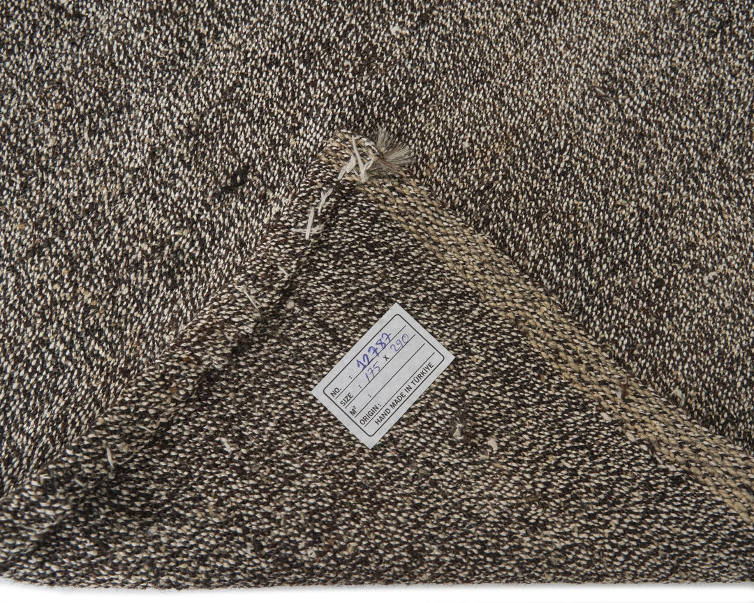 Kilim Rug 5' 8" x 9' 6" | No. VR21914