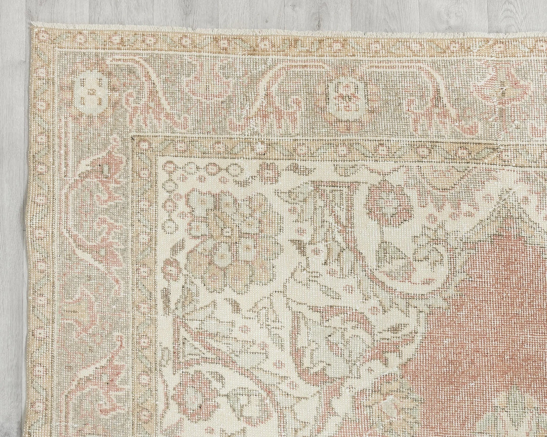 Multicolor Turkish Oushak Rug 6'1" x 10'7" Hand-Knotted border
