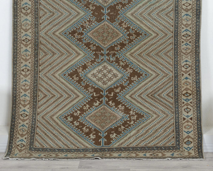 Beige Turkish Oushak Rug 4' 1" x 5' 3" Hand-Knotted detail