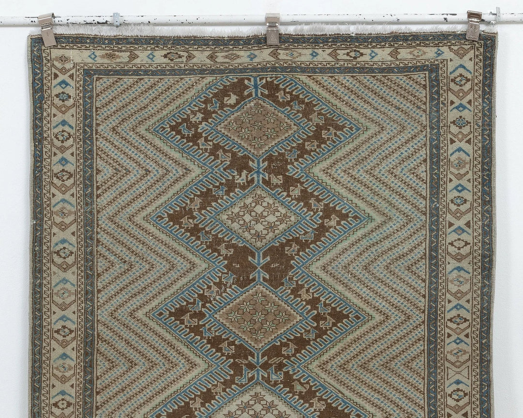 Beige Turkish Oushak Rug 4' 1" x 5' 3" Hand-Knotted view