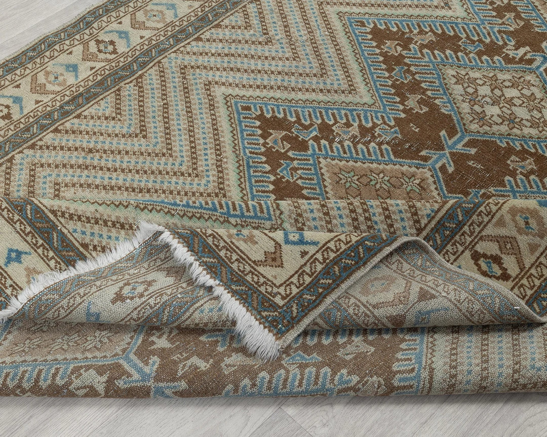 Beige Turkish Oushak Rug 4' 1" x 5' 3" Hand-Knotted field
