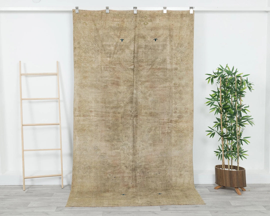 Brown Turkish Oushak Rug 4'5" x 8'5" Hand-Knotted | No. VR22384