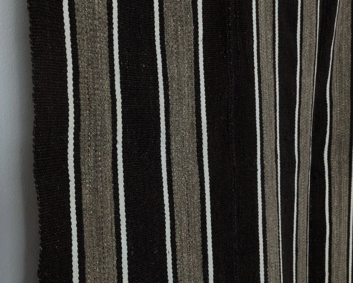 Brown Turkish Kilim Rug 6' x 8' Flat-Weave pattern