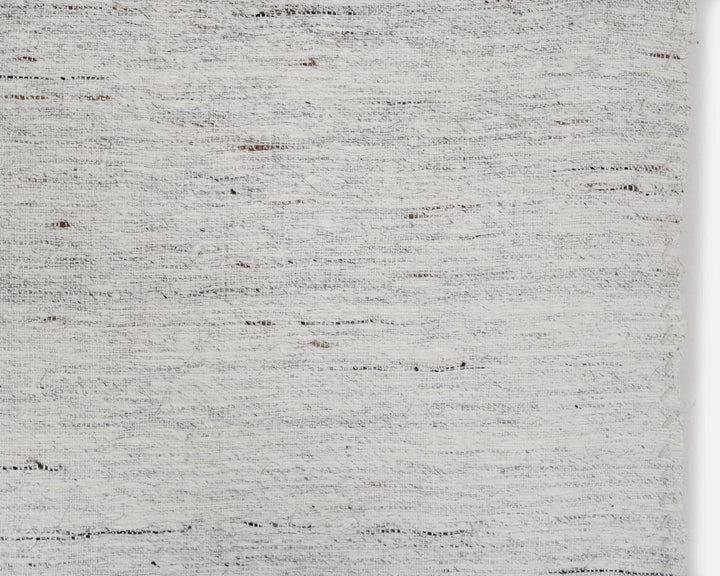 White Kilim Rug 6' 2" x 7' 10" | No. VR22503