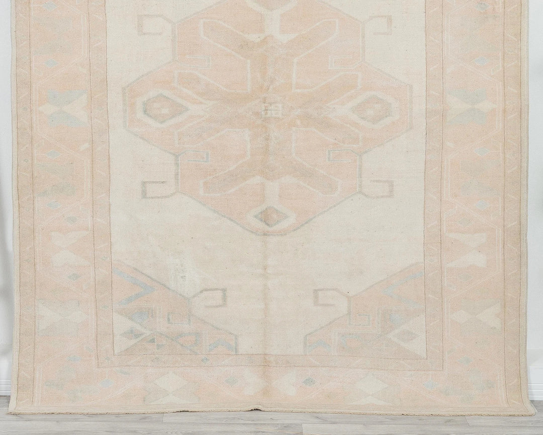Beige Turkish Oushak Rug 7' 1" x 5' 10" Hand-Knotted | No. VR22774