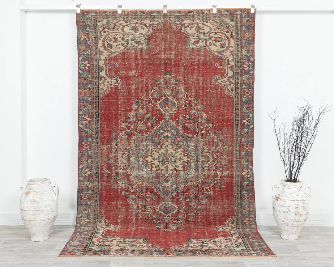 Oushak Rug 5' 6" x 8' 10" | No. VR23025