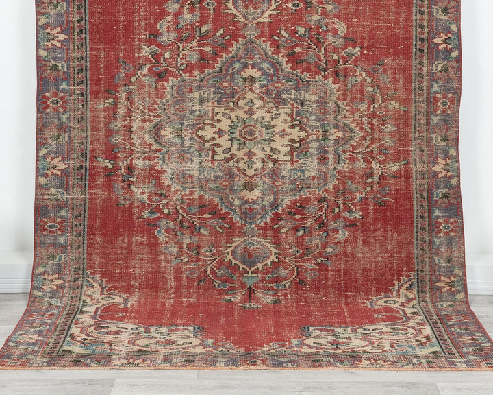 Oushak Rug 5' 6" x 8' 10" | No. VR23025