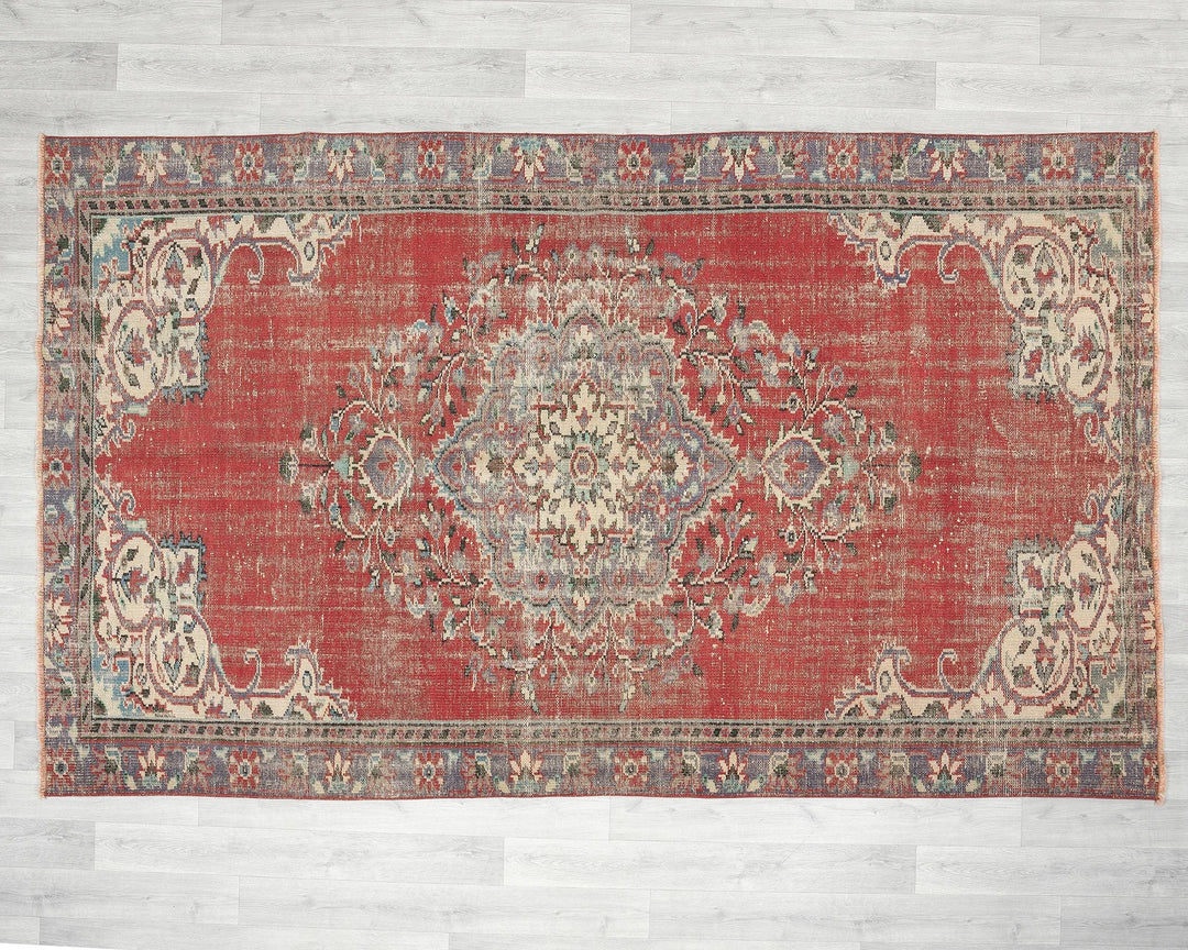 Oushak Rug 5' 6" x 8' 10" | No. VR23025
