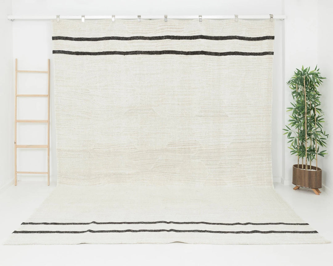 Black Kilim Rug 8' 11" x 11' 7" | No. VR23066