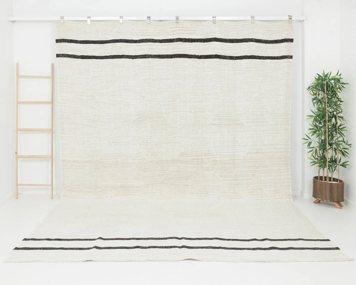 Black Kilim Rug 8' 11" x 11' 7" | No. VR23066