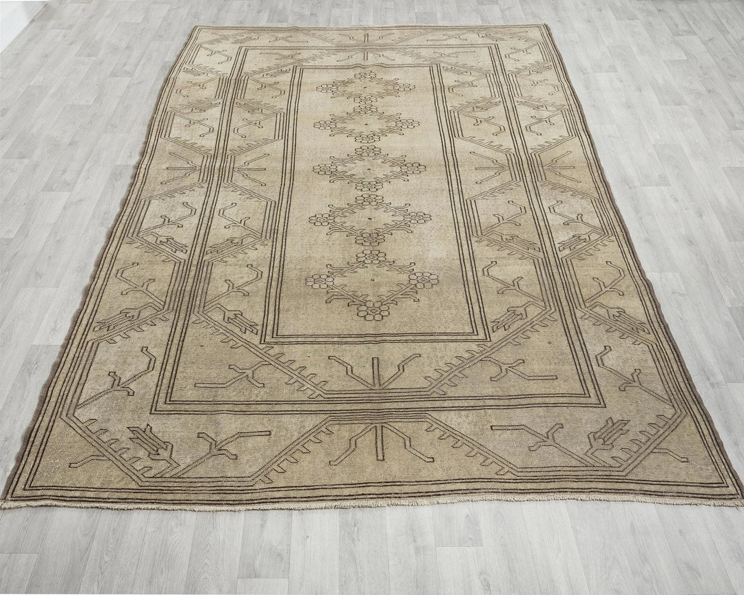 Multicolor Turkish Oushak Rug 6'7" x 9'8" Hand-Knotted | No. VR23079