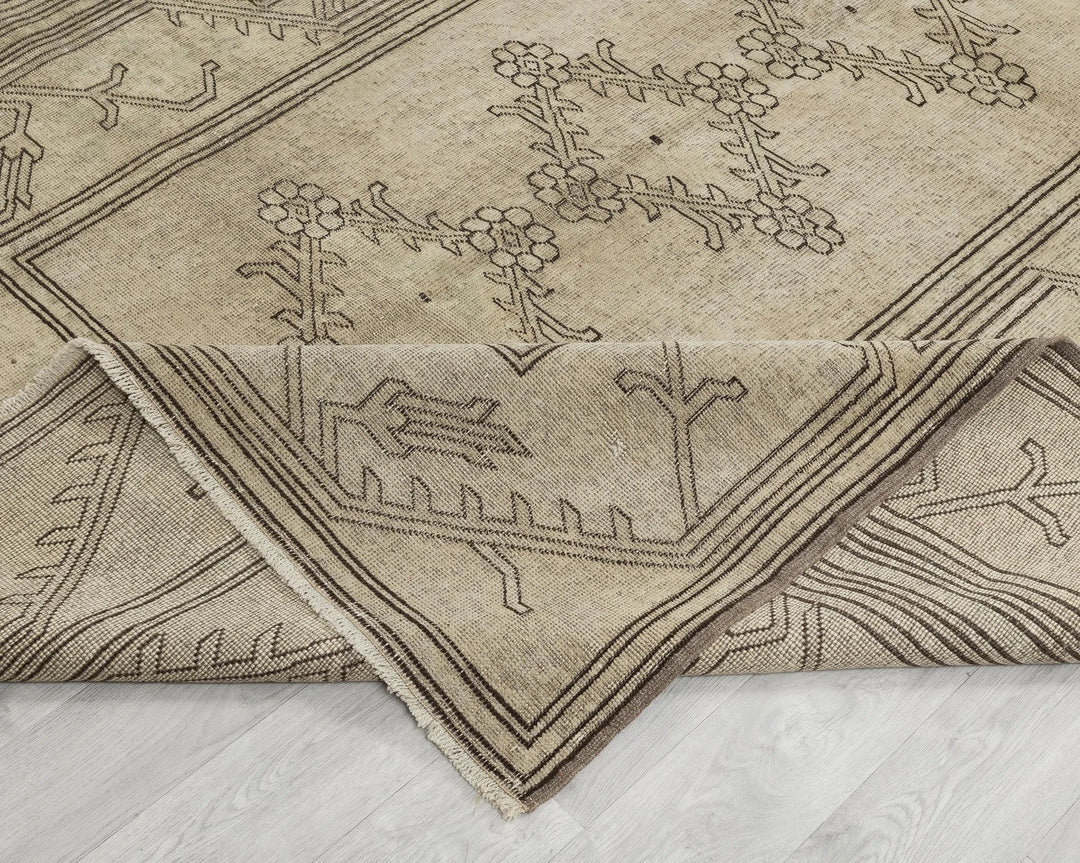 Multicolor Turkish Oushak Rug 6'7" x 9'8" Hand-Knotted | No. VR23079