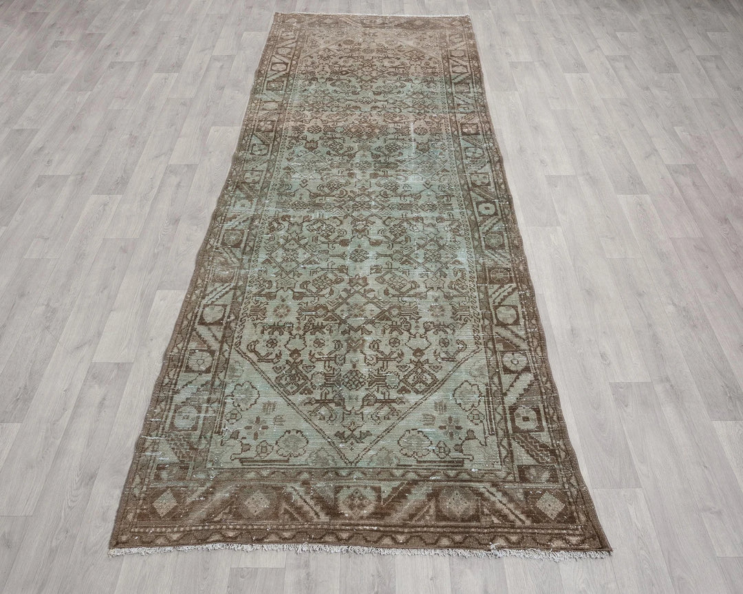 Runner Rug 3' 10" x 9' 11" | No. VR23080